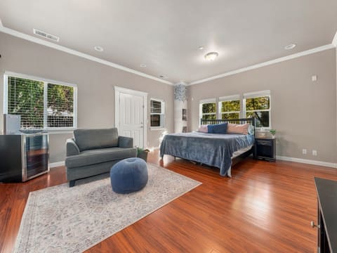 Photograph 25 of 4626 Nantucket Dr